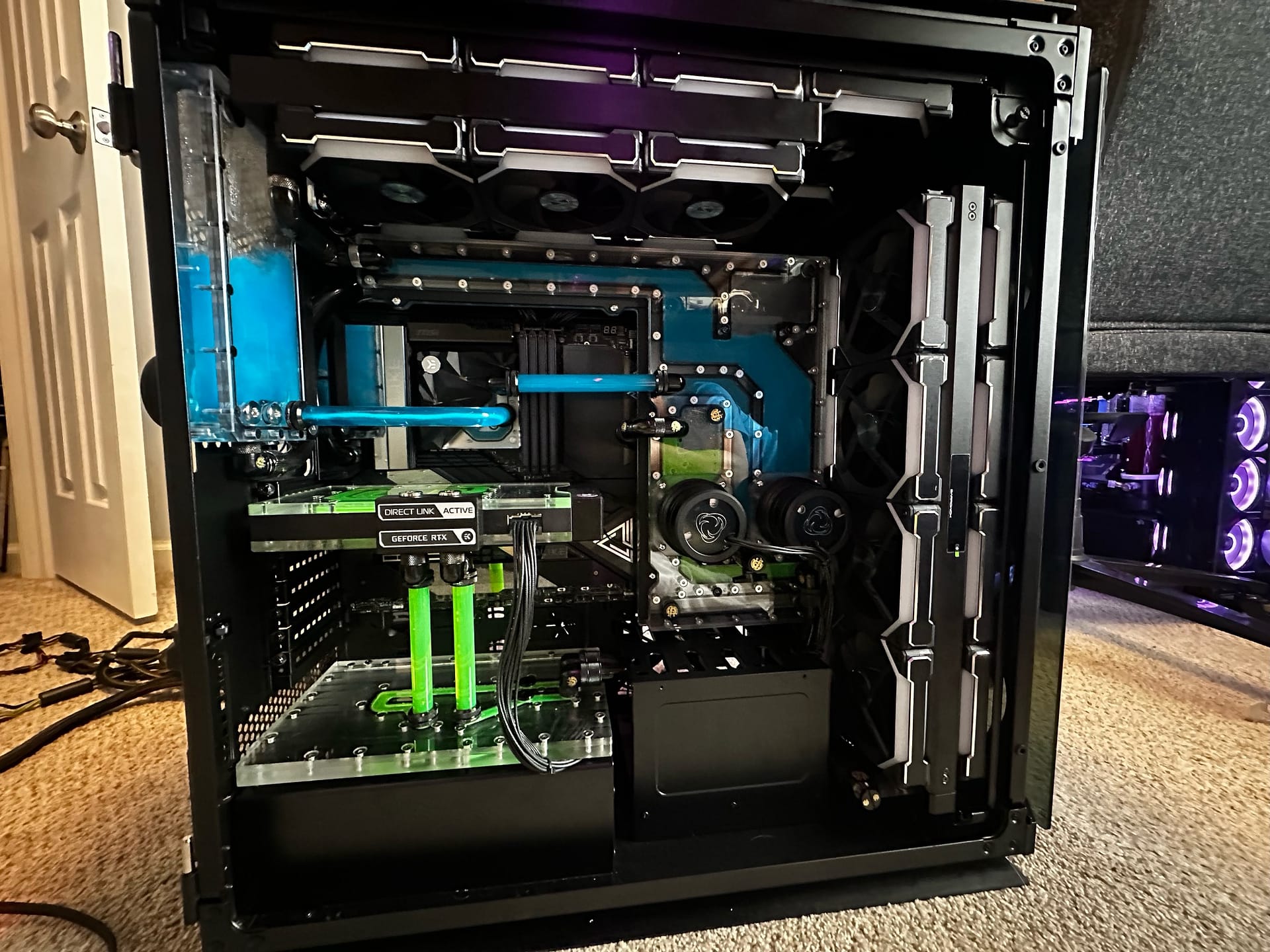 Corsair 1000D Build By Ben Naylor - Singularity Computers